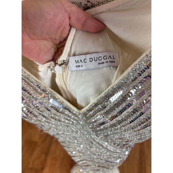 B59 Mac Duggal Long Gown Womens 2 Silver Sequins Glam Wedding Euphoria Inspired - Picture 10 of 10